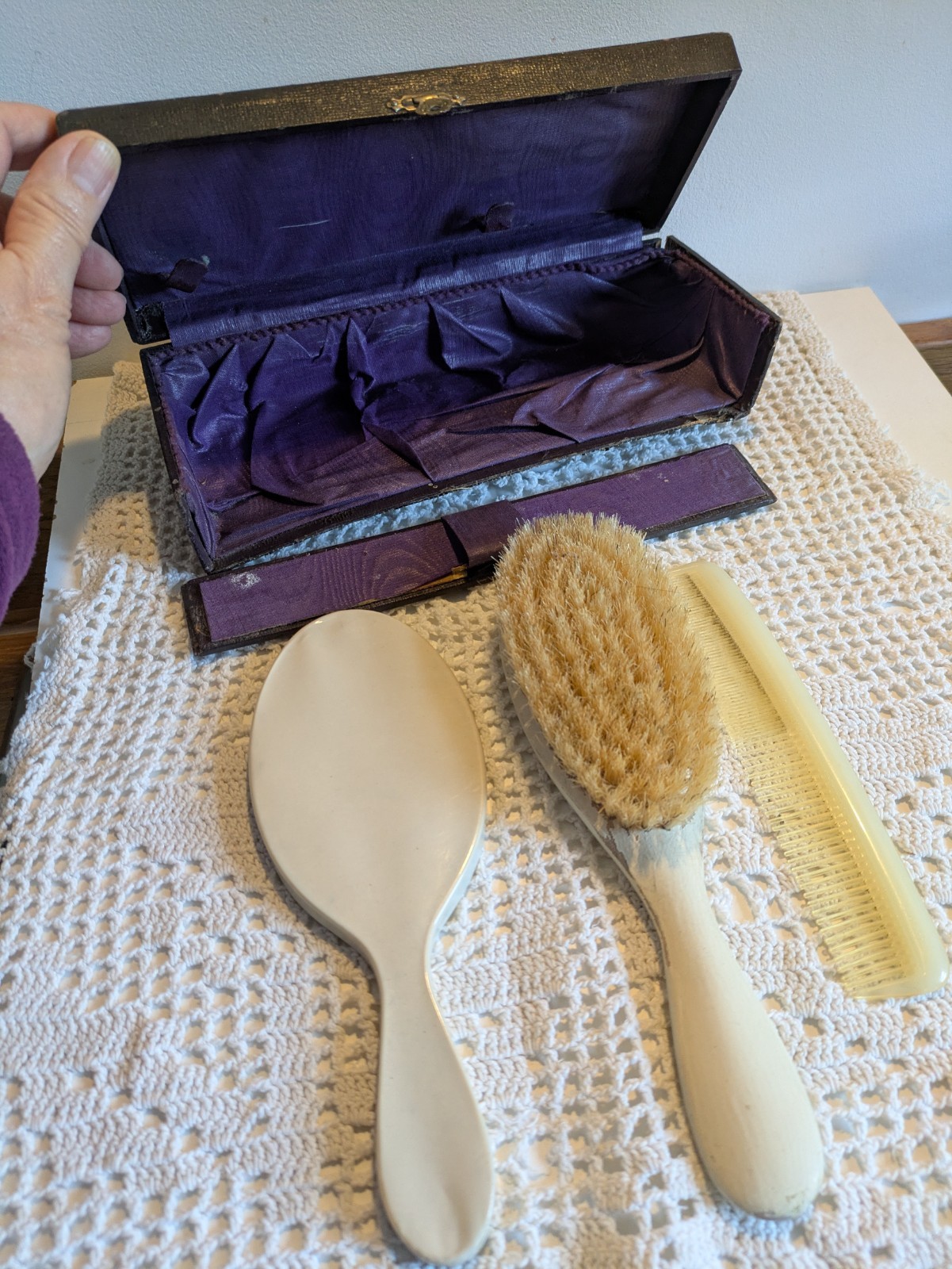 Vintage Boxed Vanity Set Brush Comb Mirror Spares Or Repair