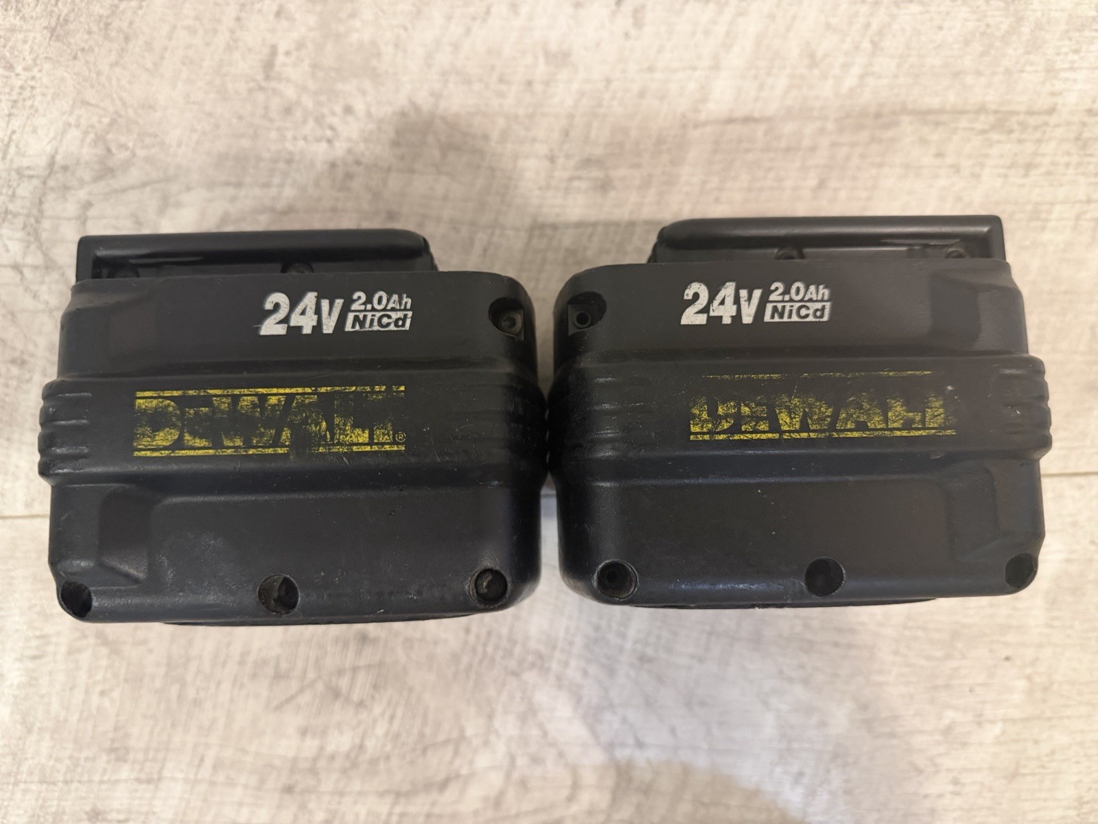 2 X Dewalt DE0240 NiCd 24V Power Tool Batteries 2.0Ah FAULTY SPARES OR REPAIR
