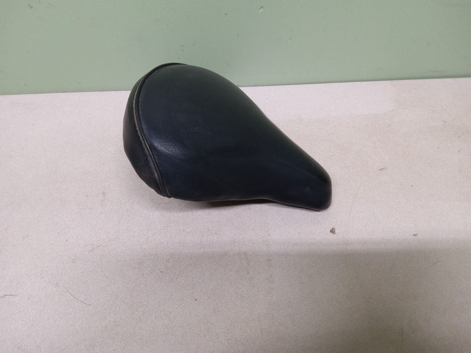 vintage bicycle crusier seat saddle project bike low rider