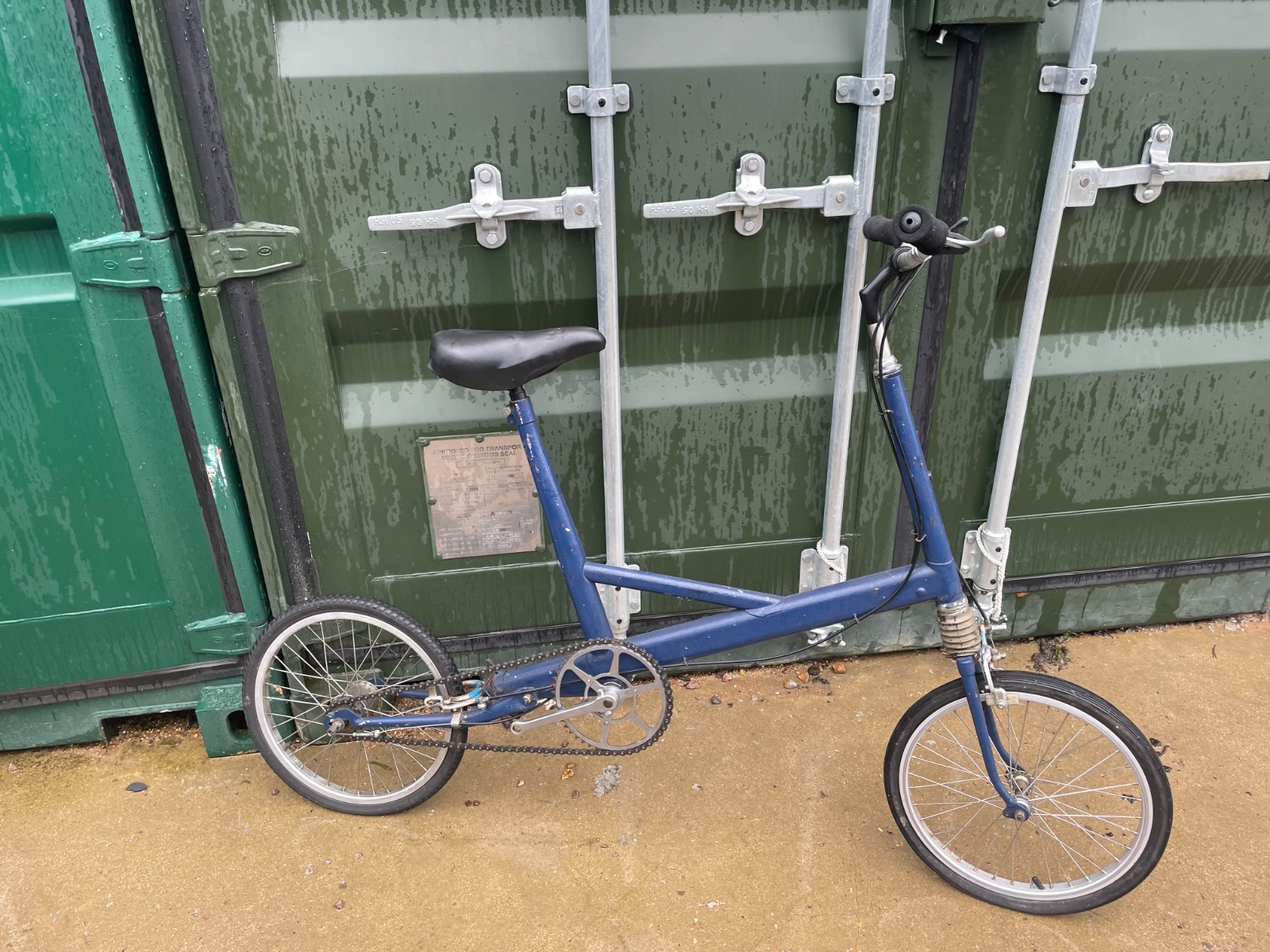 MOULTON BICYCLE BIKE CYCLE VINTACE CLASSIC RESTORATION PROJECT