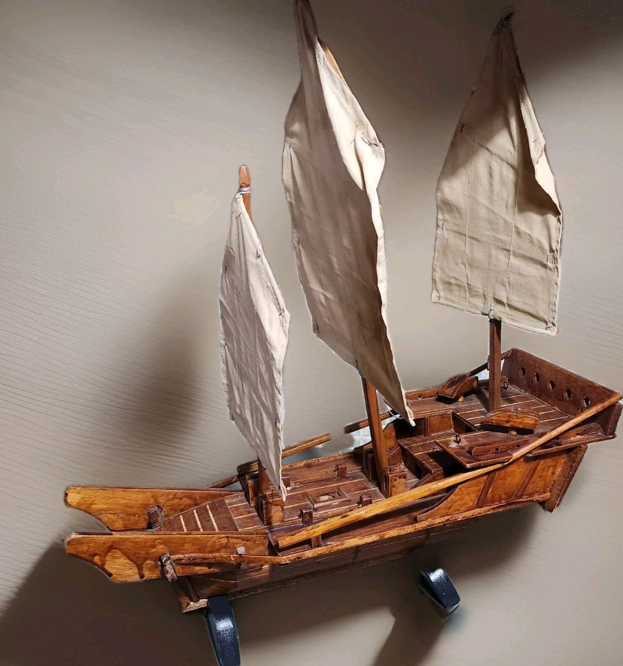 Vintage Boat Wooden Model of a Chinese Junk Minor Restoration Needed