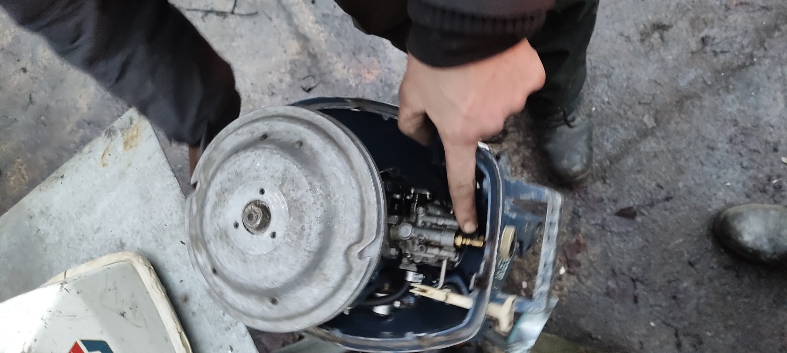 1965 Evinrude Lightwin 3hp Twin cylinder vintage outboard motor