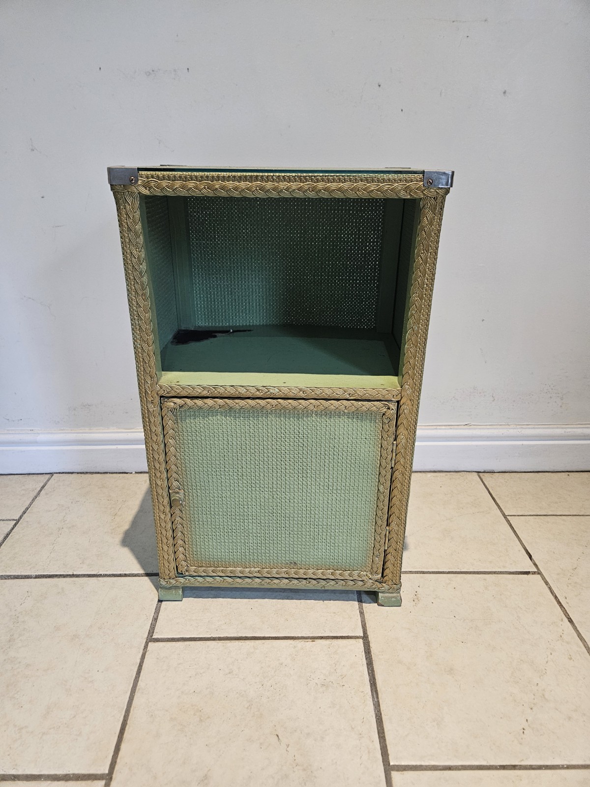 Lloyd Loom Retro Vintage Bedside Cabinet, Cupboard for restoration