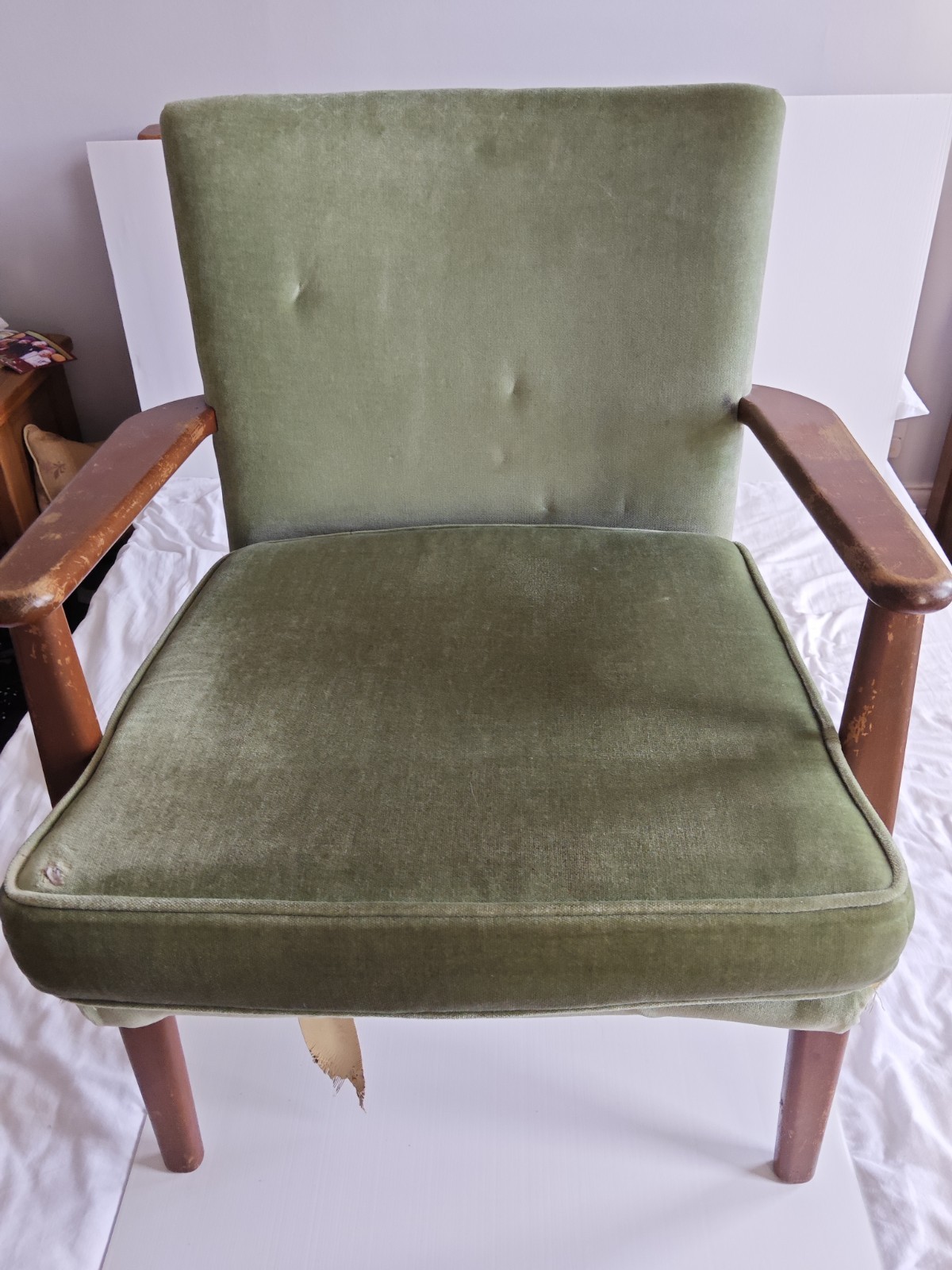 Parker Knoll Chair - Stylish 1960s Mid Century Chair - Needs Repairing