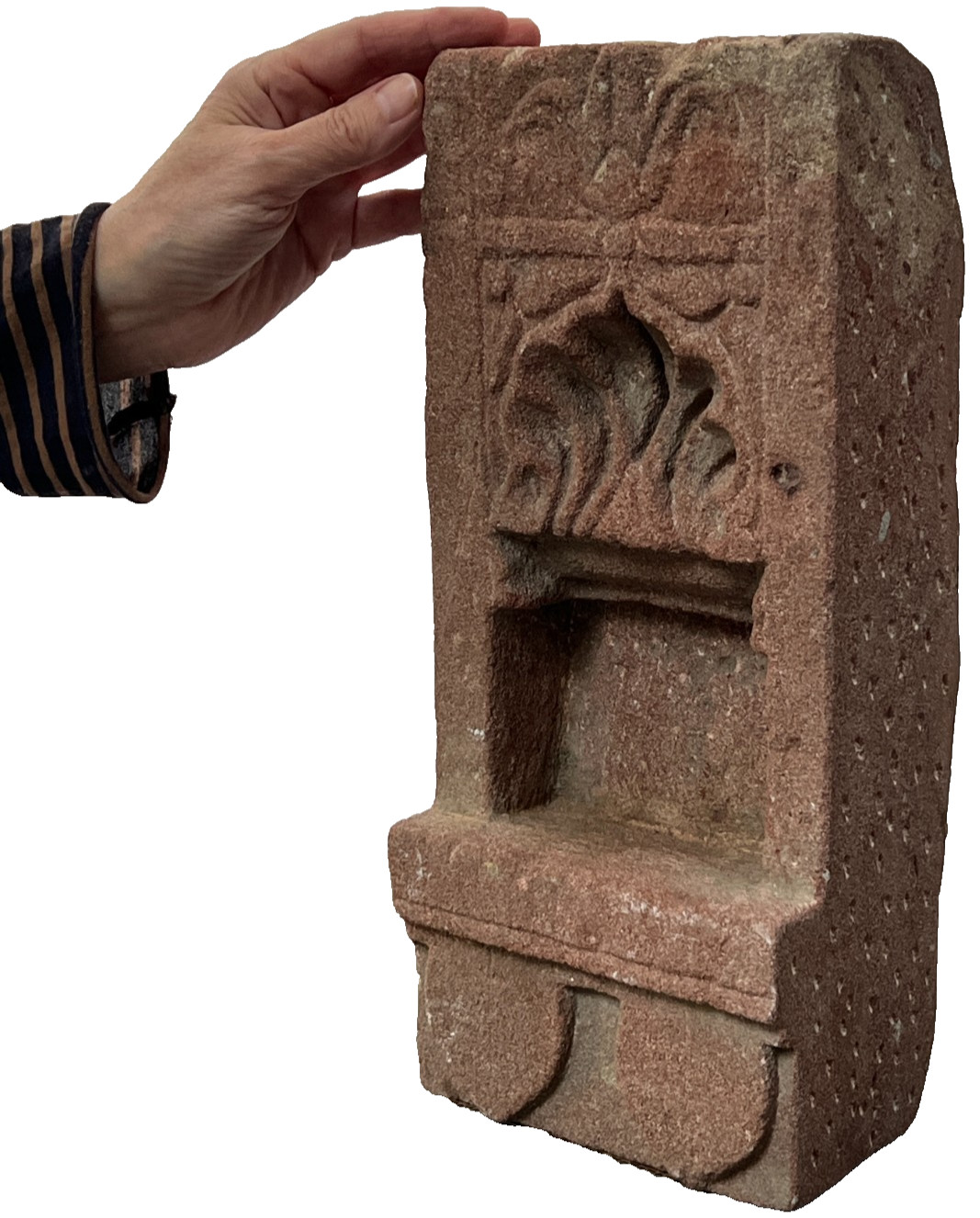 ANTIQUE SANDSTONE NICHE MEHRAB ARCH ARCHITECTURAL SALVAGE JODHPUR RAJASTHAN