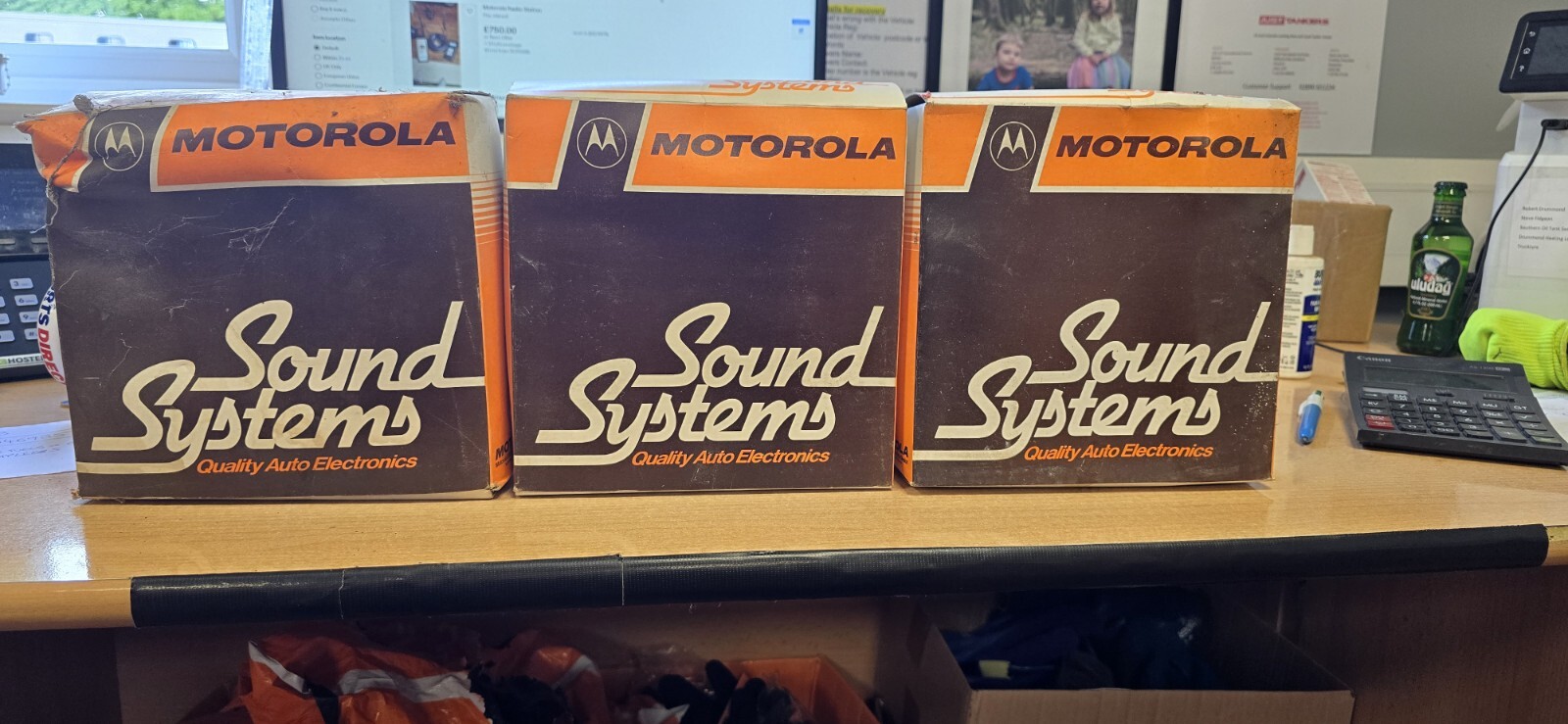 Vintage car radio 's would be prefect for any 70s,80s classic car restoration.