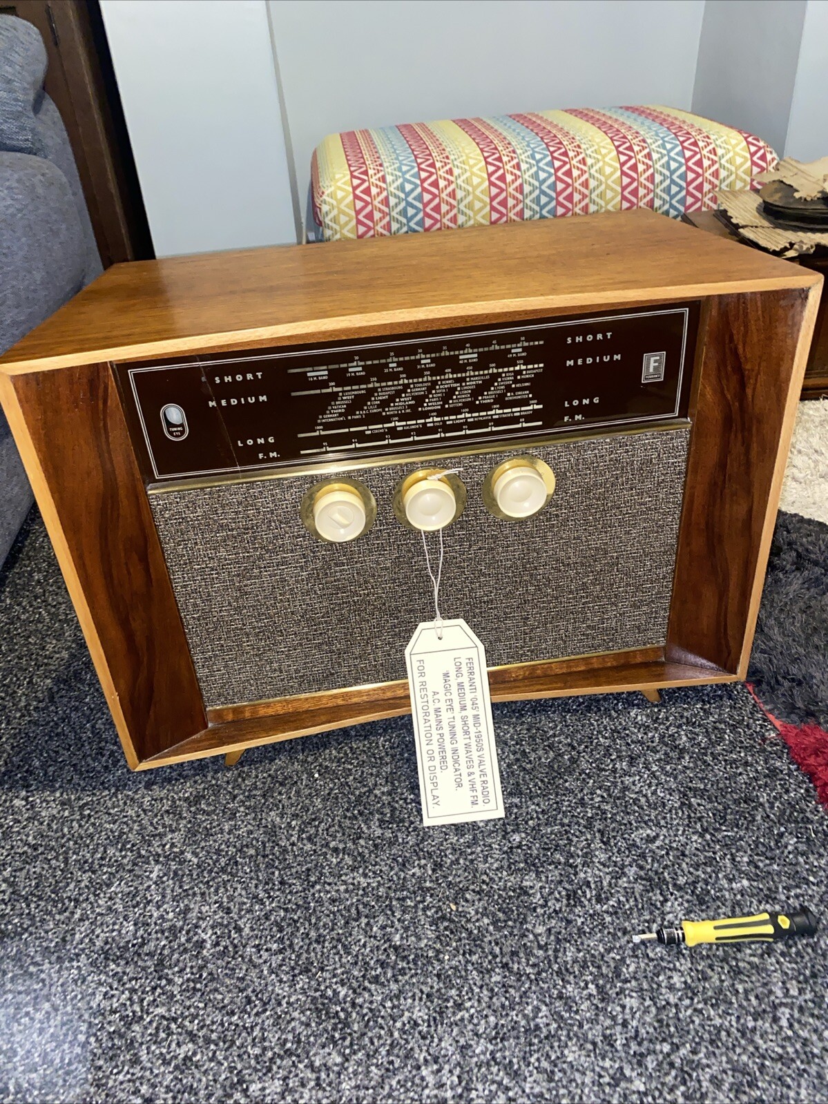 Vintage Ferranti 045 1950’s valve Radio Restoration Or Display