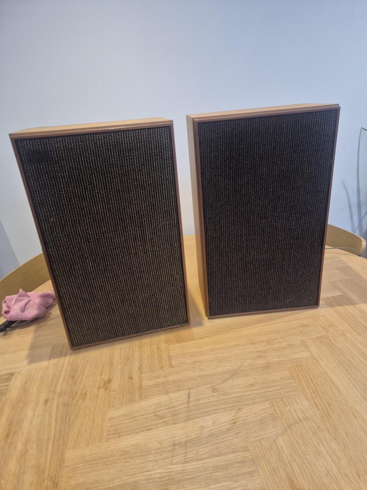 Vintage Acoustic Research AR6 Bookshelf /m HiFi Speakers Spares Or Repair