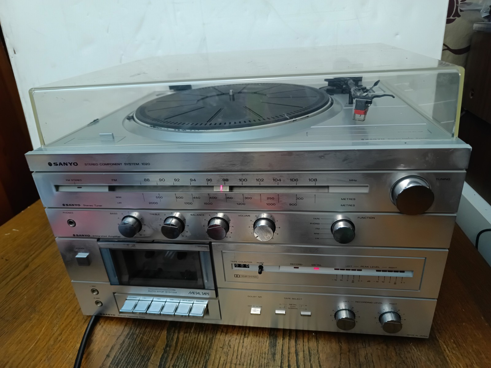 Vintage SANYO HF1020 Hifi System Record Player Tape Radio SPARES/REPAIR PROJECT