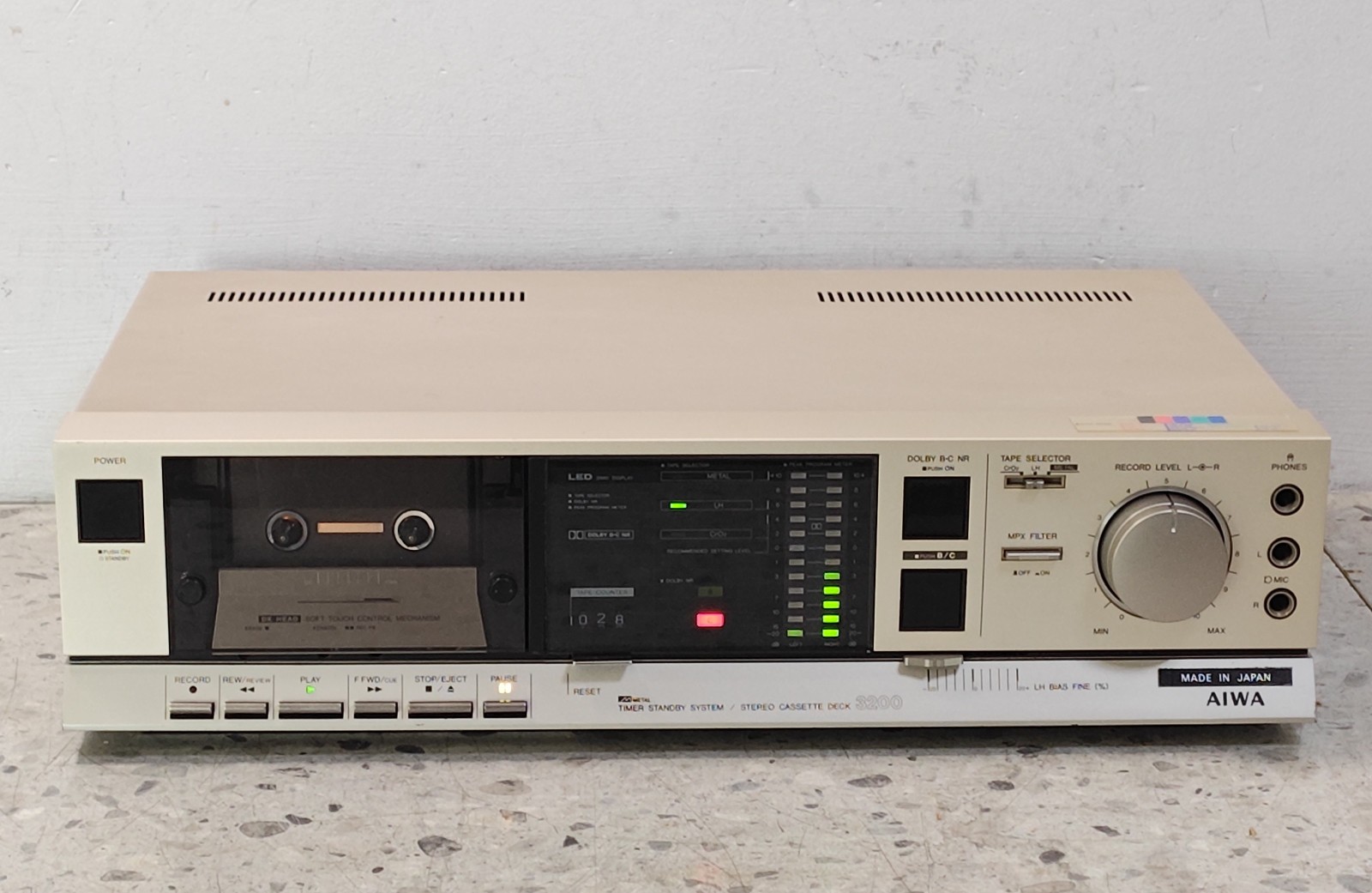 AIWA AD-3200k vintage Hi-Fi cassette tape deck SPARES or REPAIRS 1981 JAPAN