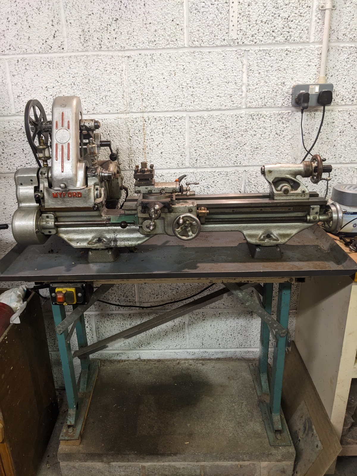 Very early Myford ml7 lathe. Ideal restoration project
