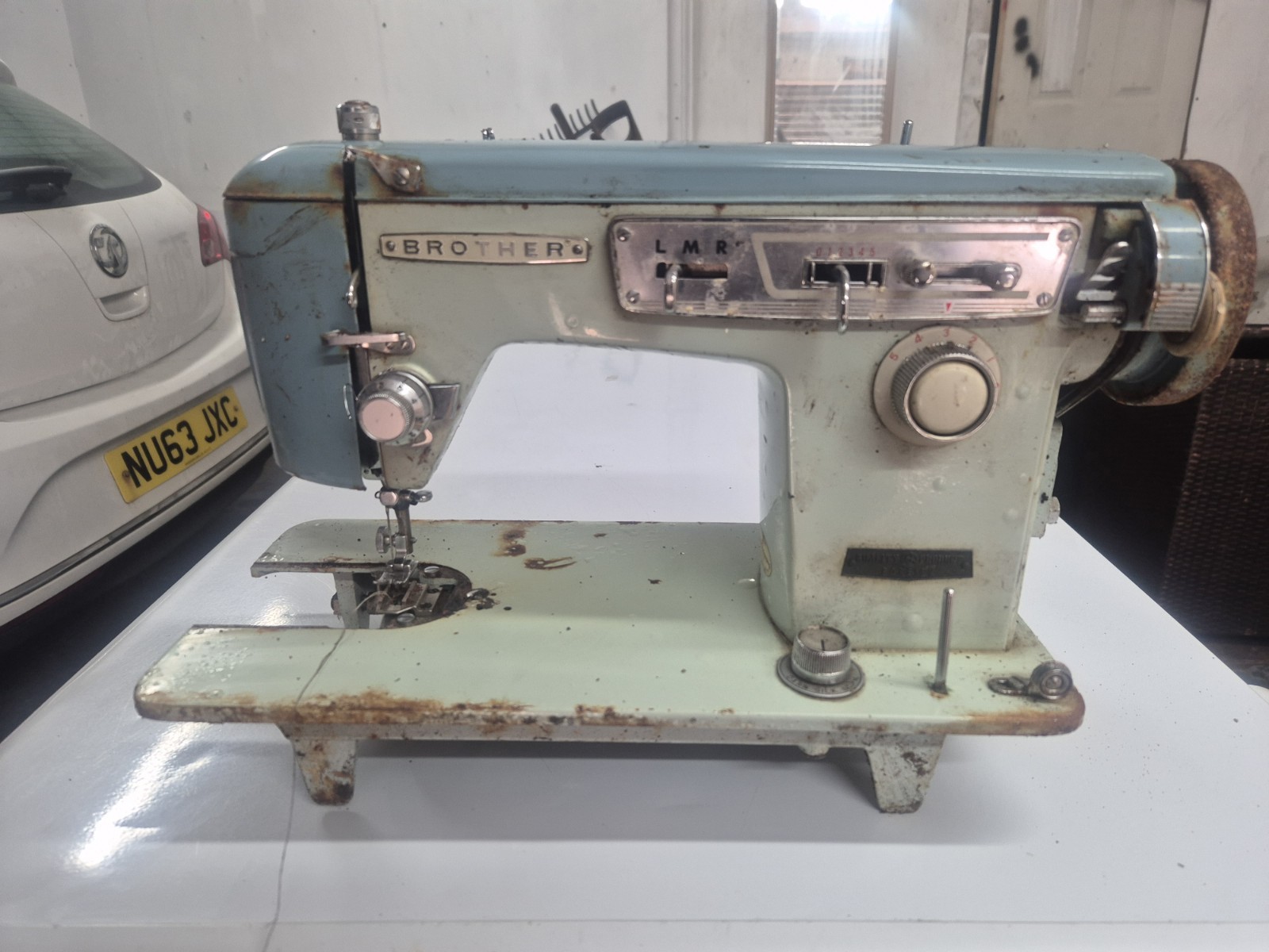 Vintage Brother L-M-R Sewing Machine – 1950s/60s – For Restoration or Parts